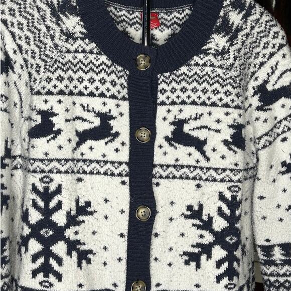 Dec 25 women's Christmas size xl button down cardigan in blue and white - Picture 2 of 4
